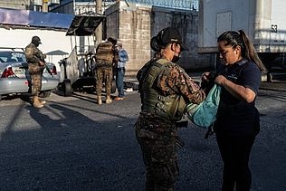 Militärkontrolle in El Salvador