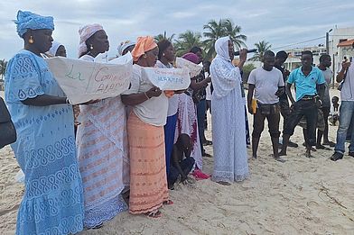 Gedenken an verschwundene Migrant:innen in Dakar