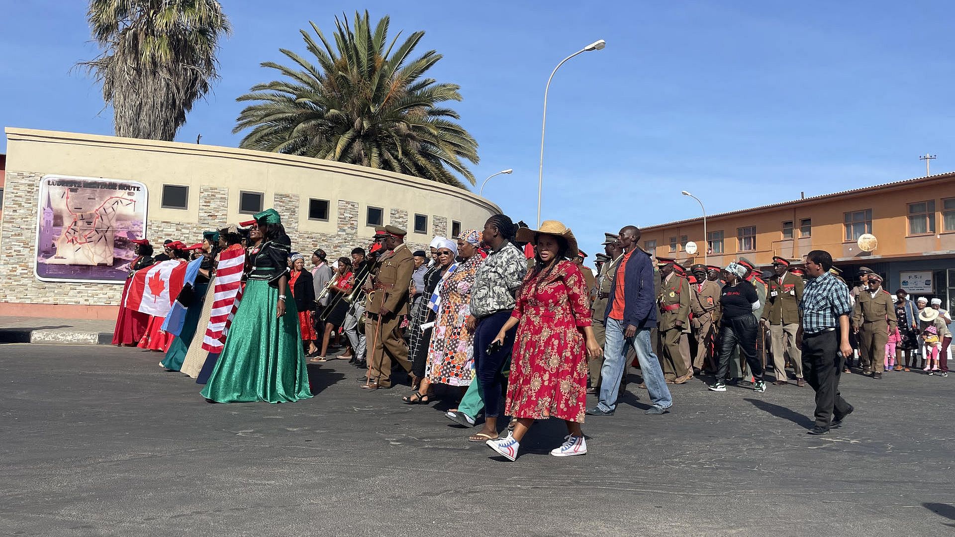 Marsch zur Erinnerung an den Genozid an den Ovaherero und Nama in Namibia. (Foto: medico)
