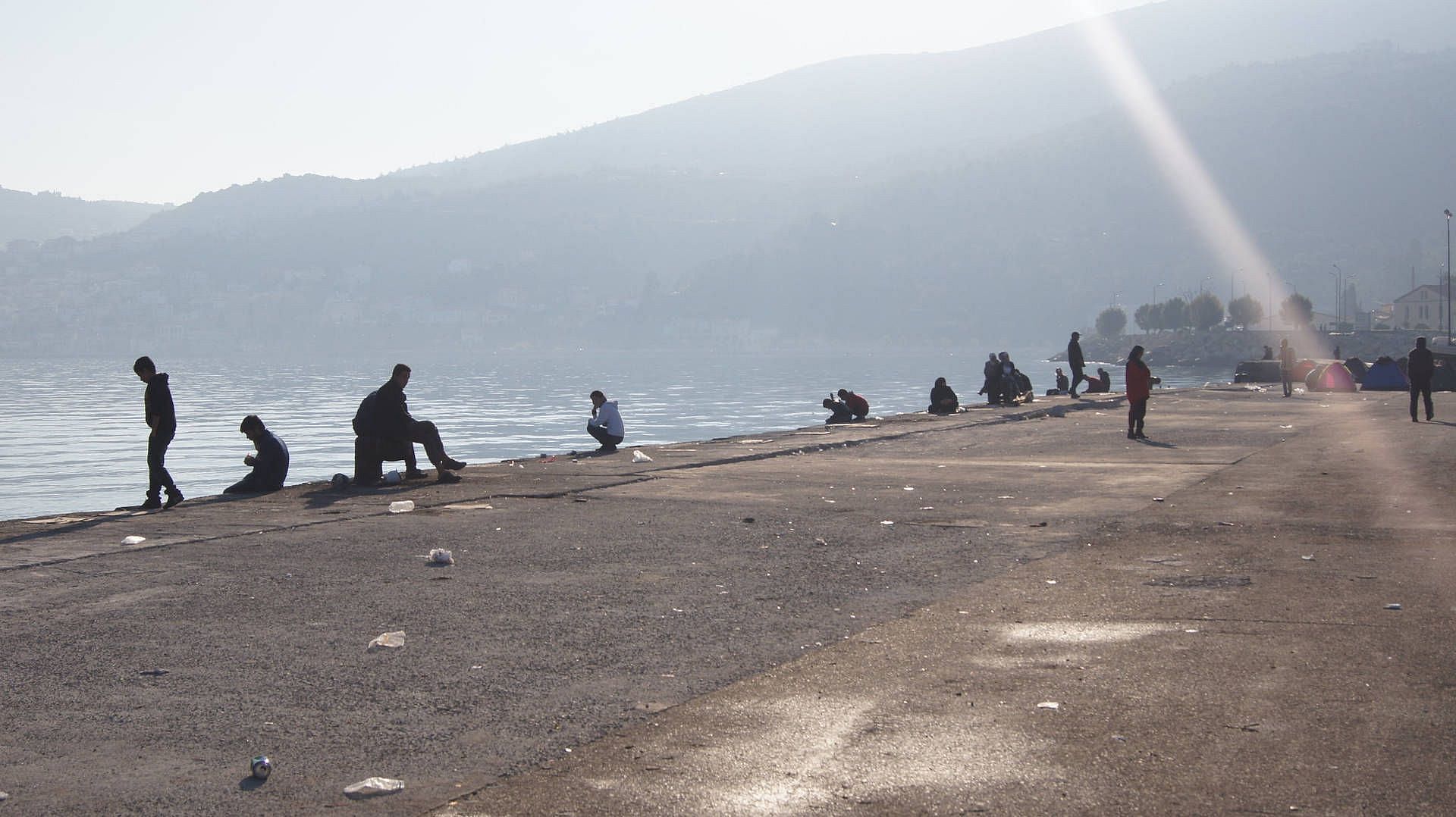 Warten auf eine ungewisse Zukunft. (Foto: jtstewart, flickr, CC BY-SA 2.0)