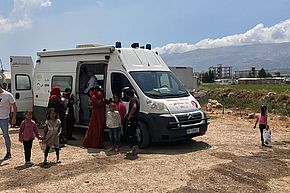 Mobile Klinik von Amel in der Bekaa-Ebene.